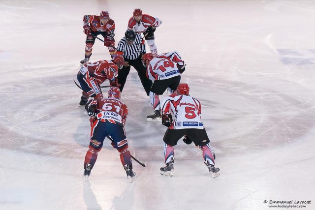 Photo hockey match Lyon - Neuilly/Marne le 13/12/2013