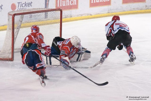 Photo hockey match Lyon - Neuilly/Marne le 13/12/2013