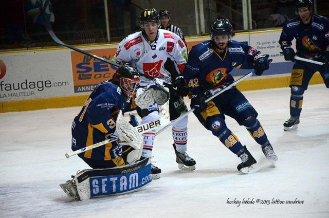 Photo hockey match Chamonix  - Amiens  le 14/12/2013