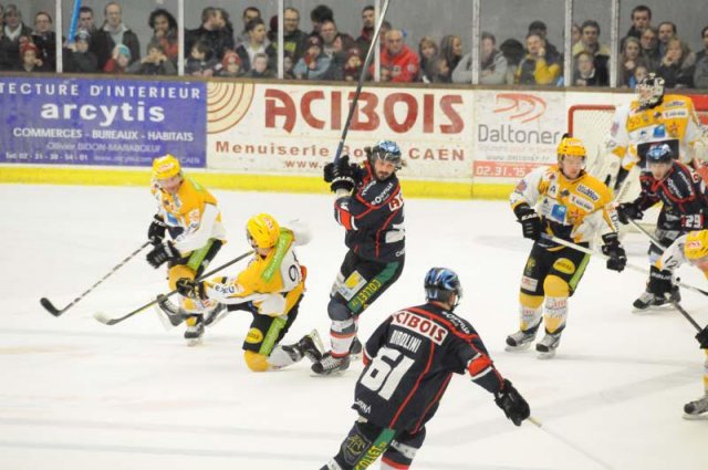 Photo hockey match Caen  - Strasbourg  le 14/12/2013