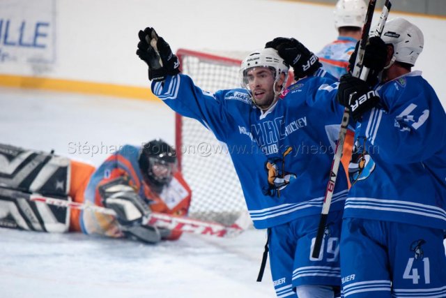 Photo hockey match Marseille - Clermont-Ferrand II le 07/12/2013