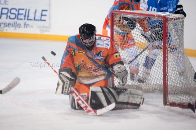 Photo hockey match Marseille - Clermont-Ferrand II le 07/12/2013