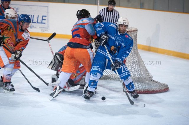 Photo hockey match Marseille - Clermont-Ferrand II le 07/12/2013