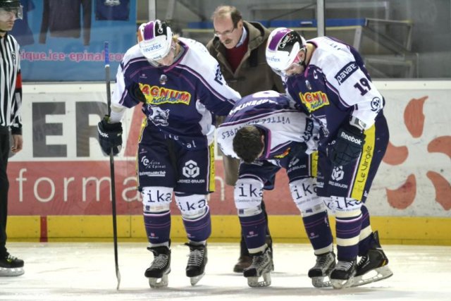 Photo hockey match Epinal  - Grenoble  le 14/12/2013