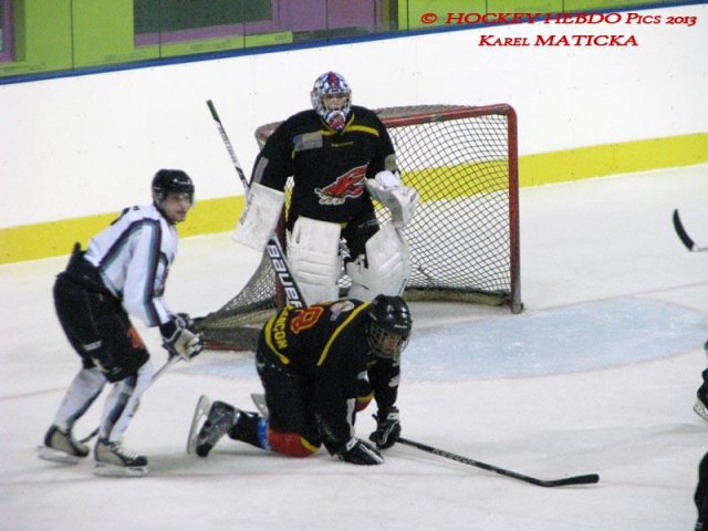 Photo hockey match Besançon - Dammarie-les-Lys le 21/12/2013