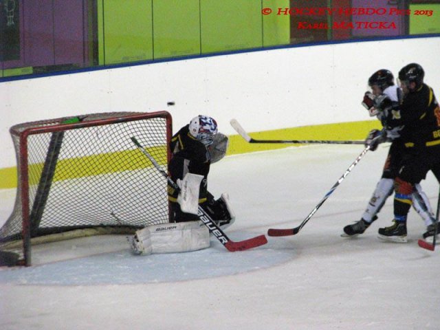 Photo hockey match Besançon - Dammarie-les-Lys le 21/12/2013