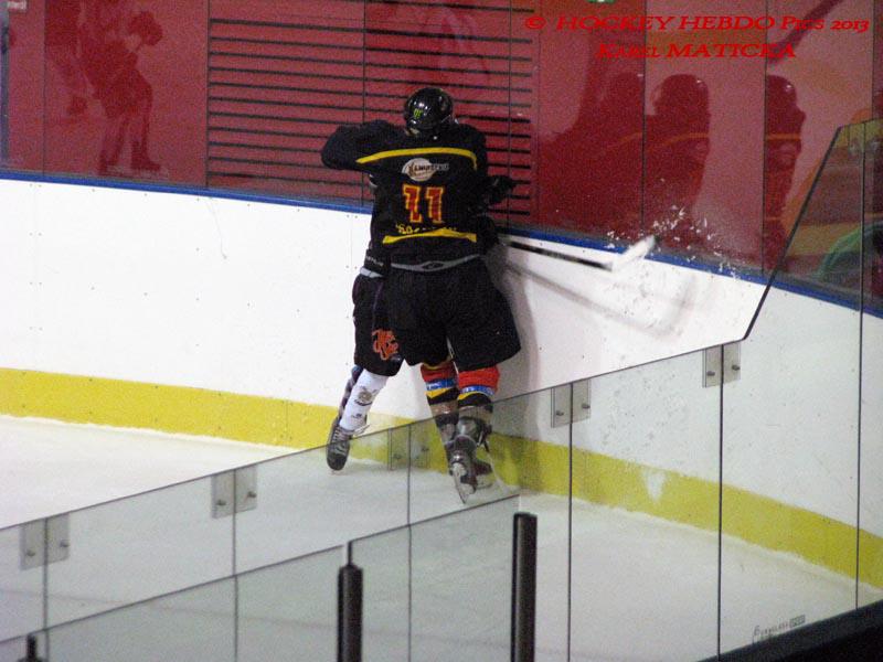 Besançon 3 - 8 Dammarie-les-Lys