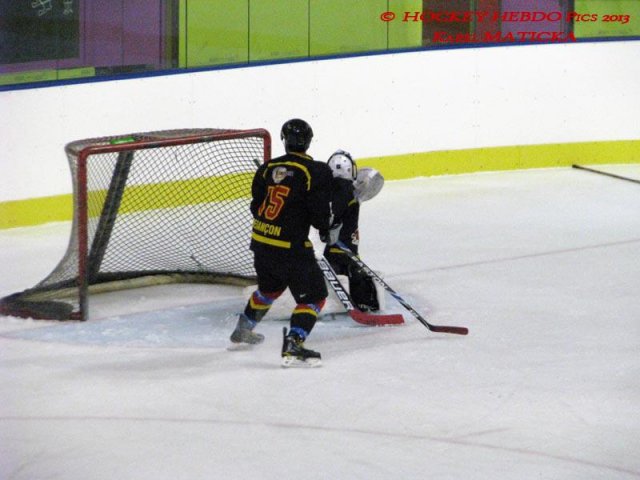 Photo hockey match Besançon - Dammarie-les-Lys le 21/12/2013