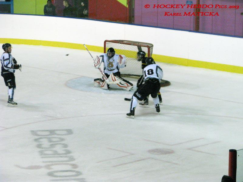 Besançon 3 - 8 Dammarie-les-Lys