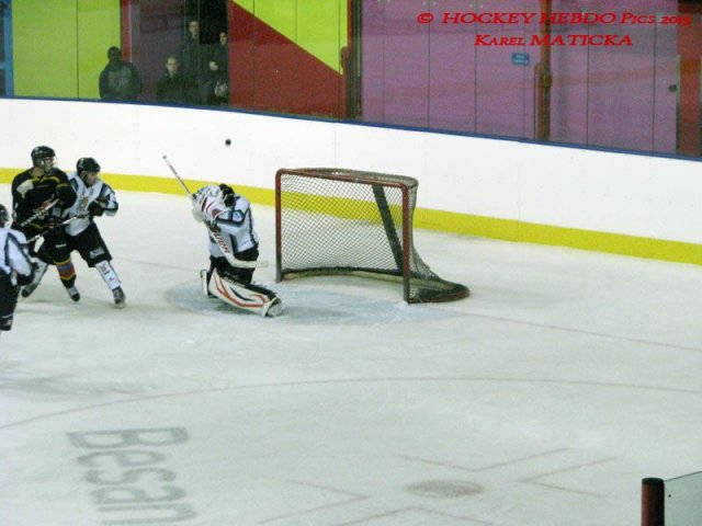Photo hockey match Besançon - Dammarie-les-Lys le 21/12/2013