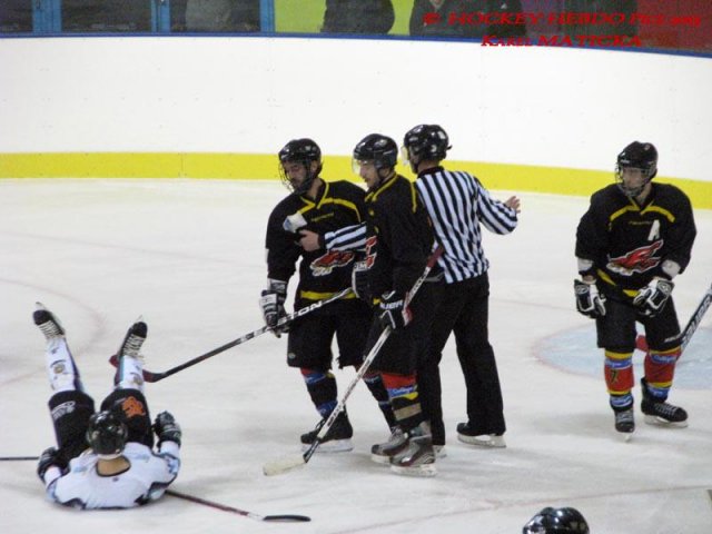 Photo hockey match Besançon - Dammarie-les-Lys le 21/12/2013