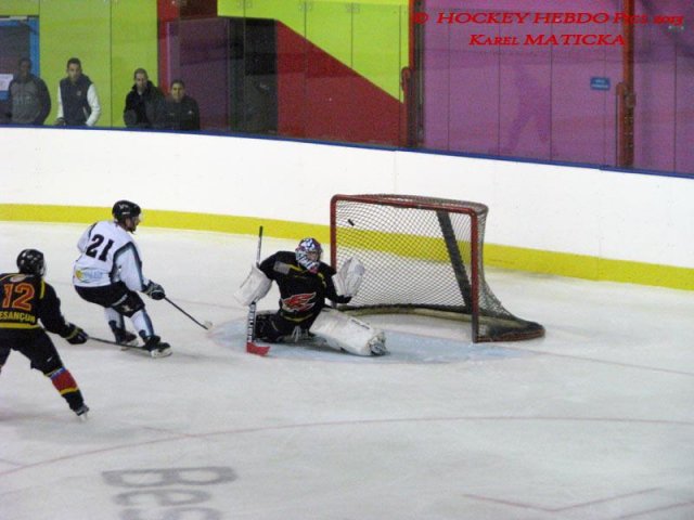 Photo hockey match Besançon - Dammarie-les-Lys le 21/12/2013