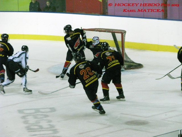 Photo hockey match Besançon - Dammarie-les-Lys le 21/12/2013