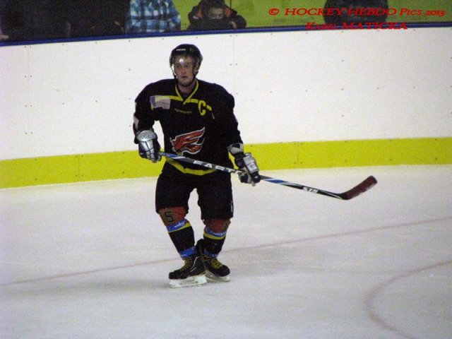 Photo hockey match Besançon - Dammarie-les-Lys le 21/12/2013