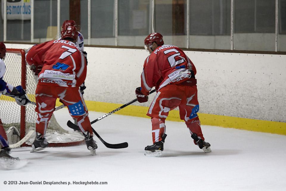 Valence 5 - 3 Asnières