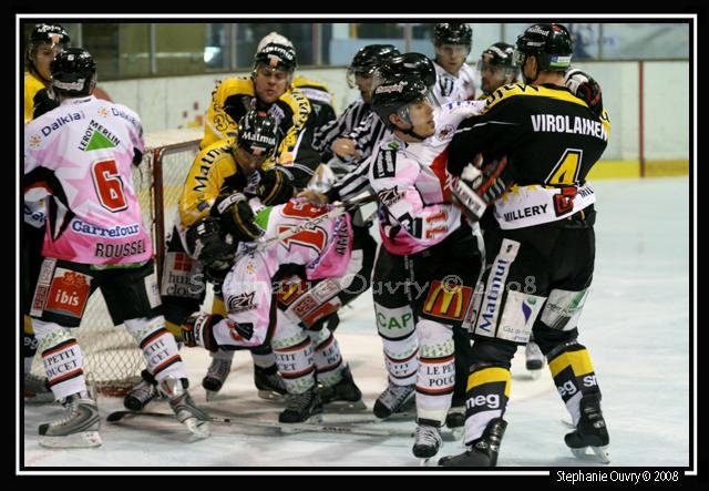 Photo hockey match Rouen - Amiens  le 06/12/2008