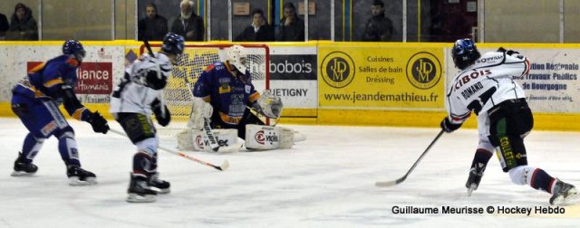 Photo hockey match Dijon  - Caen  le 23/12/2013