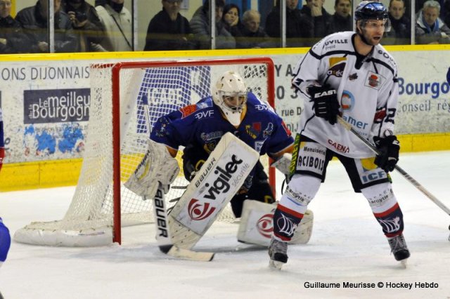 Photo hockey match Dijon  - Caen  le 23/12/2013