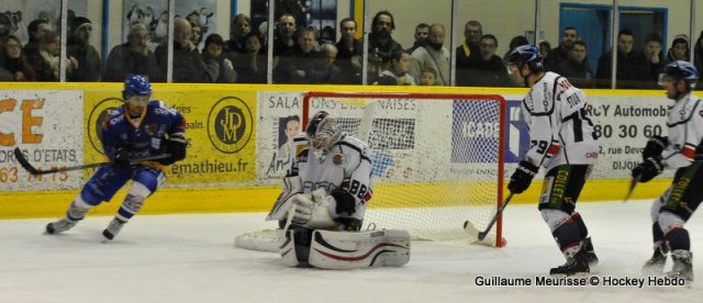 Photo hockey match Dijon  - Caen  le 23/12/2013