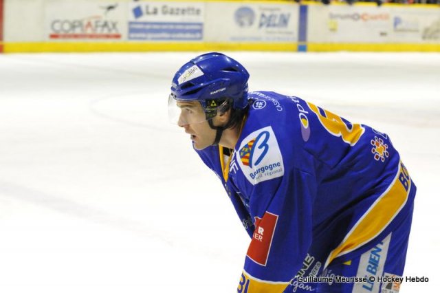 Photo hockey match Dijon  - Caen  le 23/12/2013