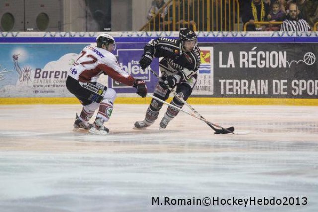 Photo hockey match Rouen - Morzine-Avoriaz le 23/12/2013