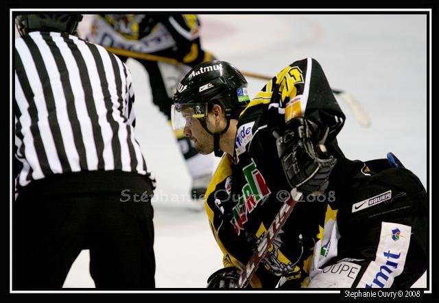 Photo hockey match Rouen - Amiens  le 06/12/2008