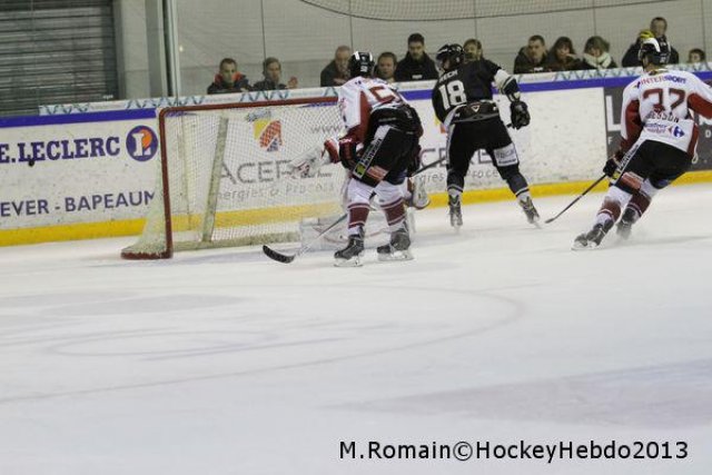 Photo hockey match Rouen - Morzine-Avoriaz le 23/12/2013
