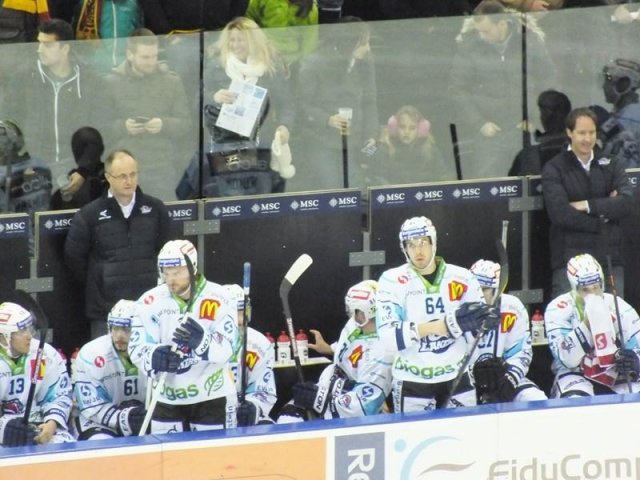 Photo hockey reportage LNA : Genève, une défaite qui fait mal