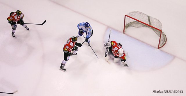 Photo hockey match Amiens  - Villard-de-Lans le 23/12/2013