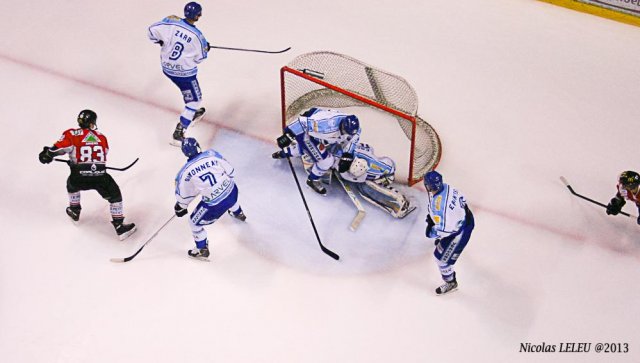 Photo hockey match Amiens  - Villard-de-Lans le 23/12/2013