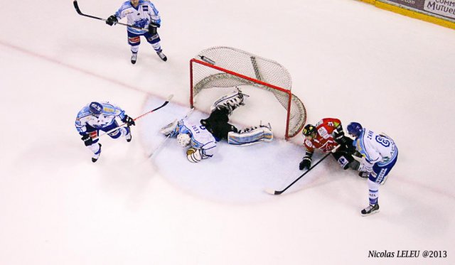 Photo hockey match Amiens  - Villard-de-Lans le 23/12/2013