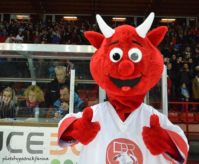 Photo hockey match Briançon  - Angers  le 27/12/2013