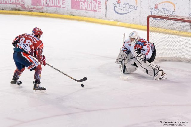 Photo hockey match Lyon - Cholet  le 28/12/2013