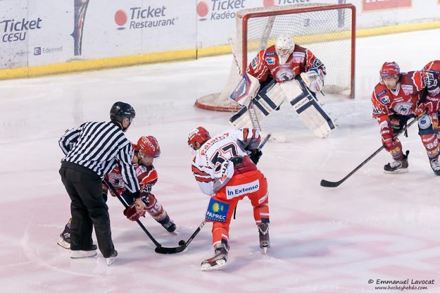 Photo hockey match Lyon - Cholet  le 28/12/2013