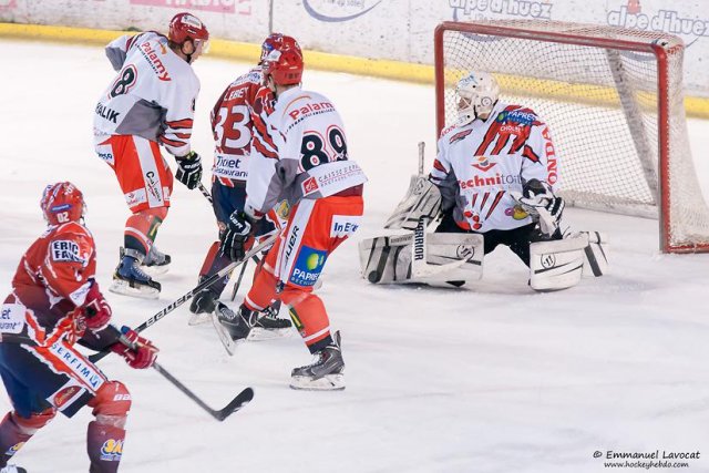 Photo hockey match Lyon - Cholet  le 28/12/2013