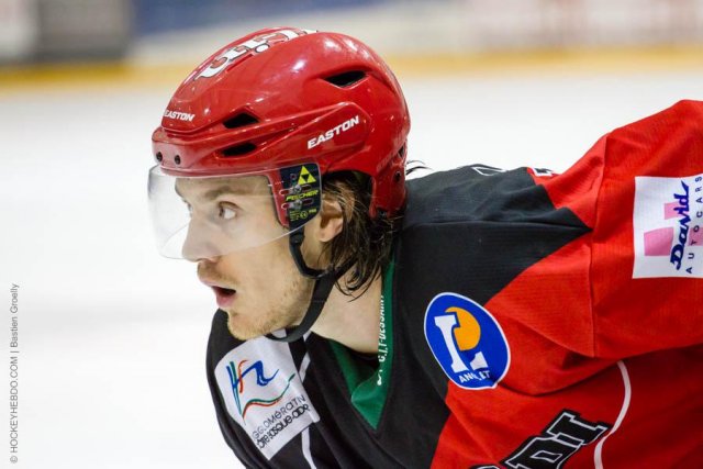 Photo hockey match Anglet - Neuilly/Marne le 28/12/2013