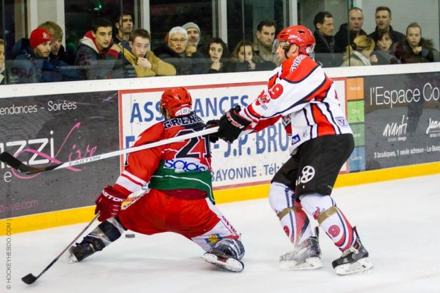 Photo hockey match Anglet - Neuilly/Marne le 28/12/2013