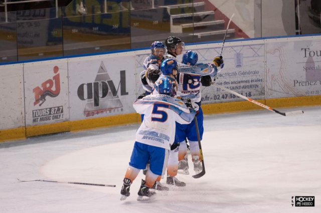Photo hockey match Tours  - Clermont-Ferrand le 04/01/2014