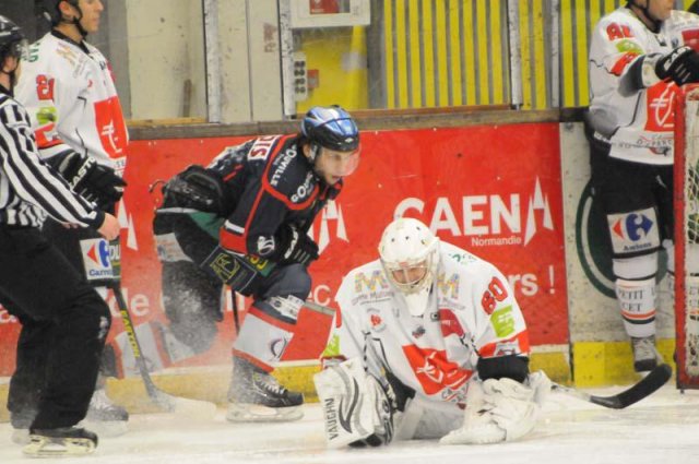 Photo hockey match Caen  - Amiens  le 04/01/2014
