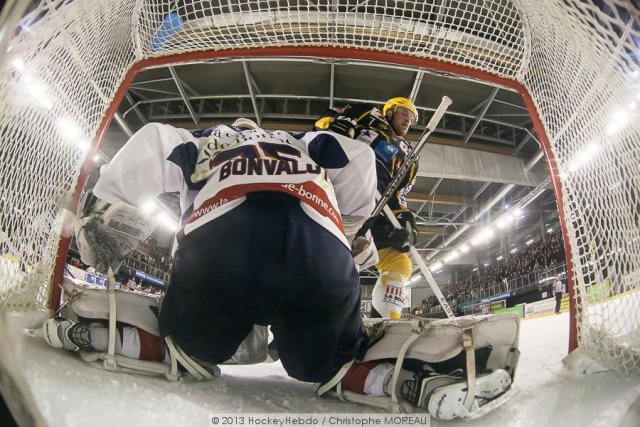 Photo hockey match Strasbourg  - Grenoble  le 04/01/2014