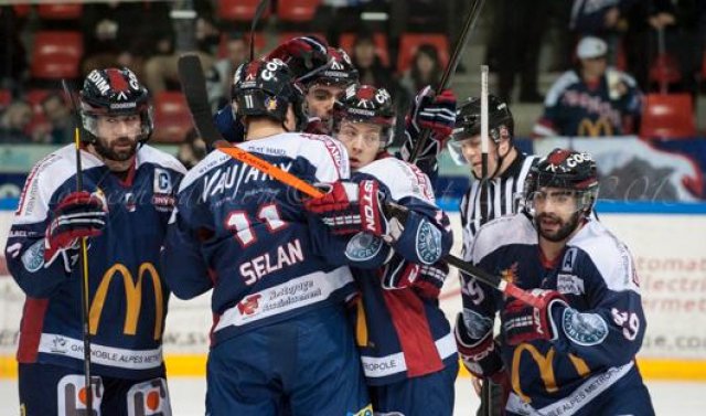 Photo hockey match Grenoble  - Gap  le 07/01/2014
