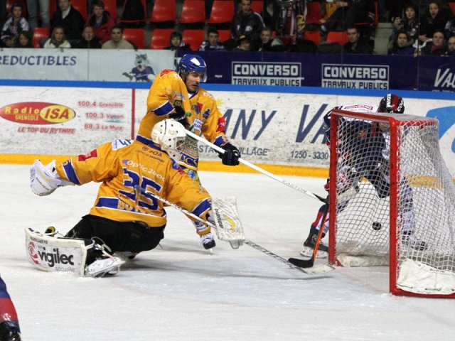 Photo hockey match Grenoble  - Dijon  le 11/01/2014