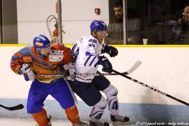 Photo hockey match Clermont-Ferrand - Paris (FV) le 11/01/2014