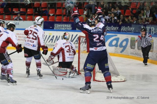 Photo hockey match Grenoble  - Morzine-Avoriaz le 14/01/2014