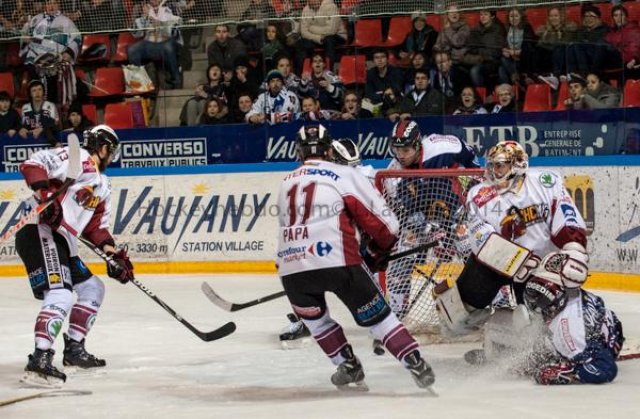 Photo hockey match Grenoble  - Morzine-Avoriaz le 14/01/2014