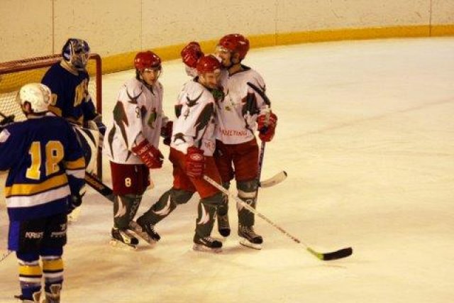 Photo hockey match Garges-lès-Gonesse - Cergy-Pontoise le 11/12/2008