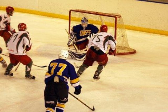 Photo hockey match Garges-lès-Gonesse - Cergy-Pontoise le 11/12/2008