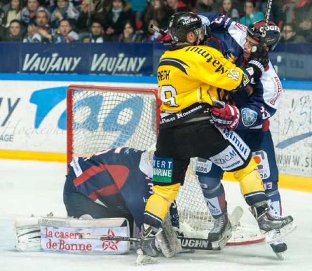 Photo hockey match Grenoble  - Rouen le 01/02/2014