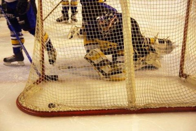 Photo hockey match Garges-lès-Gonesse - Cergy-Pontoise le 11/12/2008