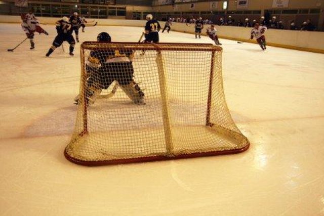 Photo hockey match Garges-lès-Gonesse - Cergy-Pontoise le 11/12/2008